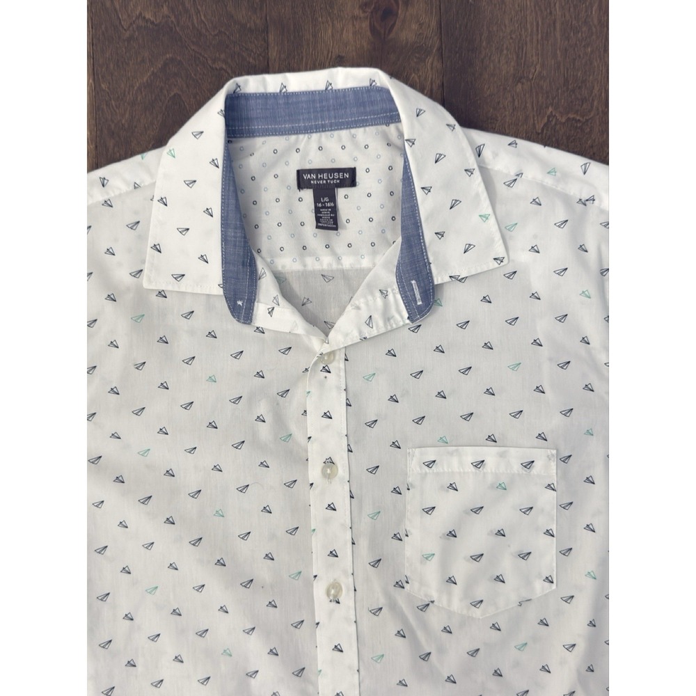Van Heusen Size 16-16.5/L Mens White Button Up Shirt Paper Airplane Short Sleeve